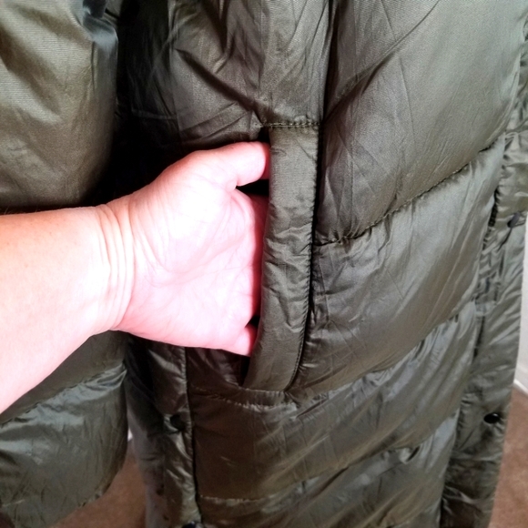 Halogen Woman’s Long Green Parka. NWOT Size SM - Picture 12 of 13